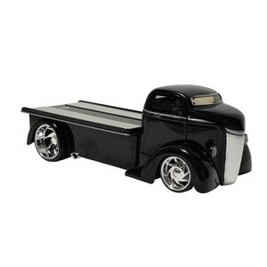 Jada Toys Design Team Black Custom Flatbed Hauler Truck Diecast 1:24 Scale